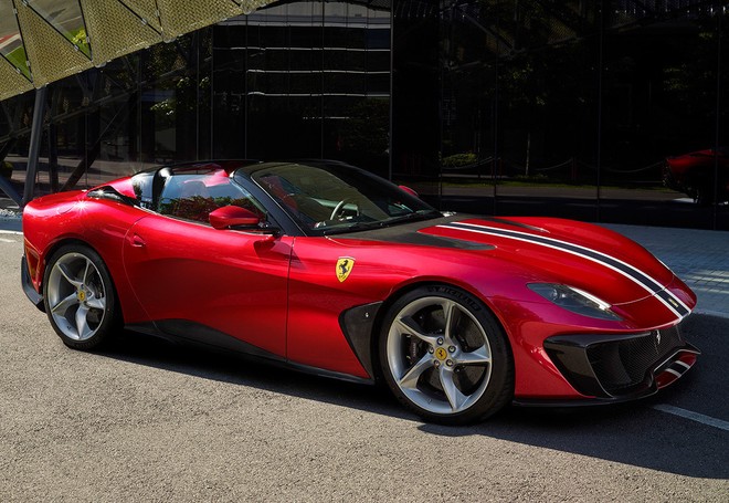 Ferrari SP51, the new one-off based on 812 GTS? a &amp; quot; pure &amp; quot ...