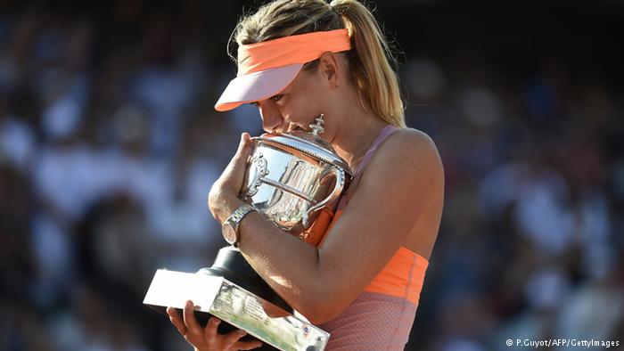 Sharapova tremble au Titre