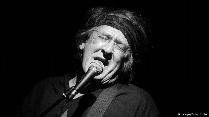 AMÉRICAIN Rockstar Paul Kantner mort