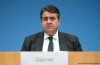 Gabriel warnt vor Grenzkontrollen und Hysterie