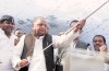 Mulayam cibles Akhilesh ministres: les Assertions de l’autorité, dompte la dissidence