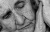 Perché le Persone pieghe della pelle?