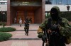 I separatisti di Donetsk occupare Banca centrale