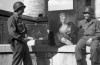 Bureau de l’art spolié en allemand Salons?