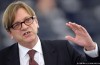 Verhofstadt: “l’UE doit de combiner les deux pour une conduite