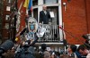 Balkonszene avec Julian Assange