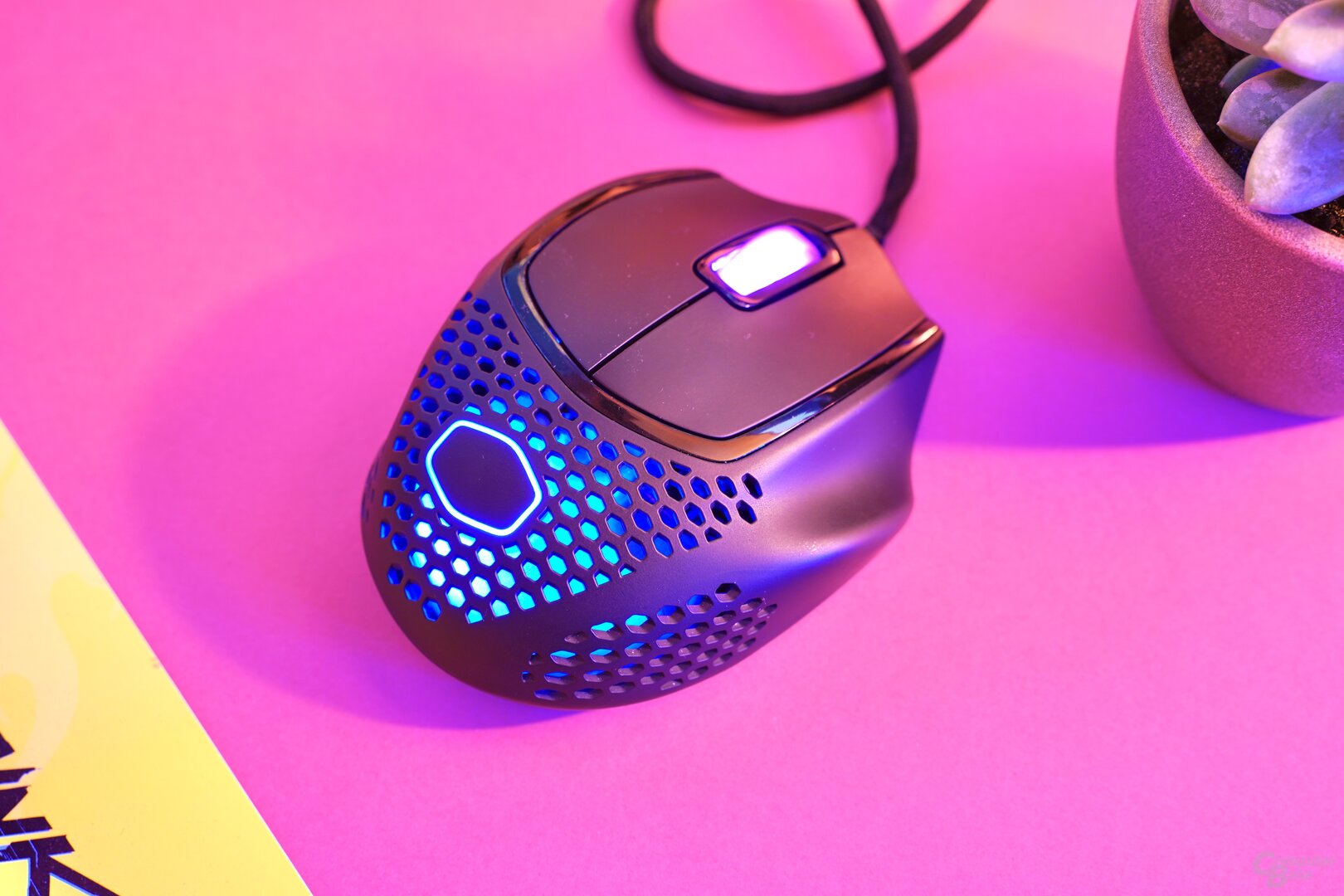 Cooler Master MM720 im Test: Erbin von Spawn und Xornet ist breit, leicht und gut