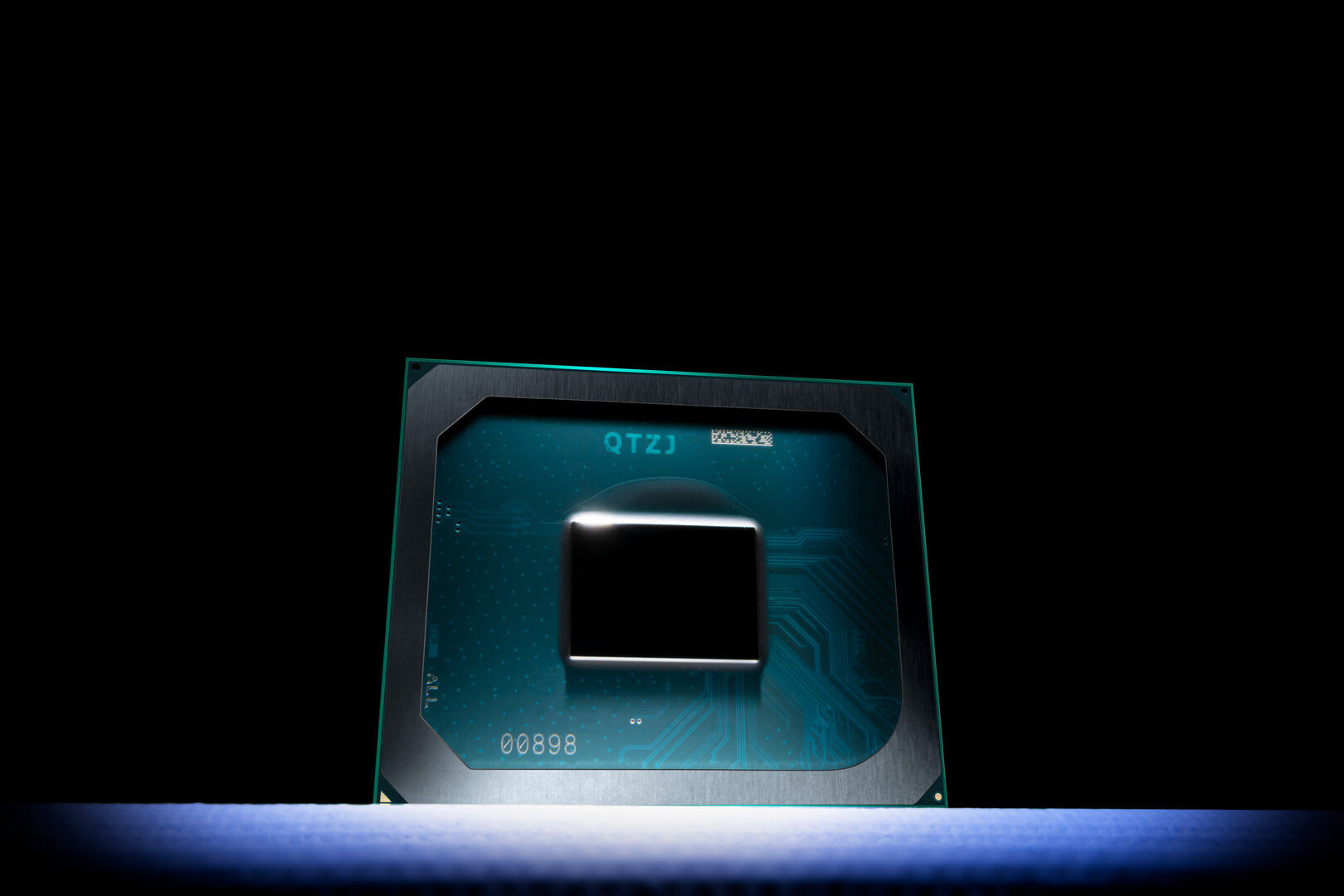 Iris Xe Max: Notebooks mit Intels GPU DG1 erst im Jahr 2021