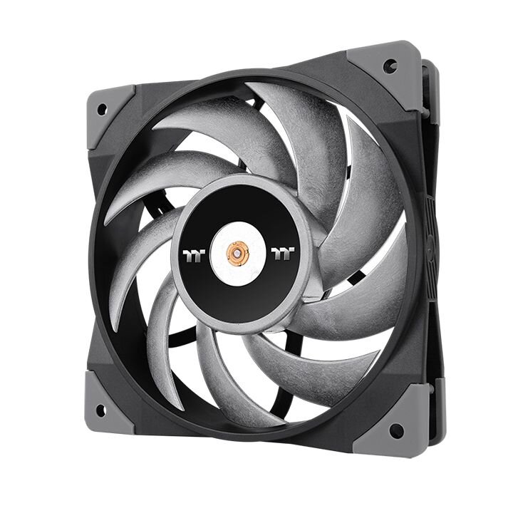 Toughfan 12 Turbo: Thermaltake lässt Lüfter mit 2.500 U/Min rotieren