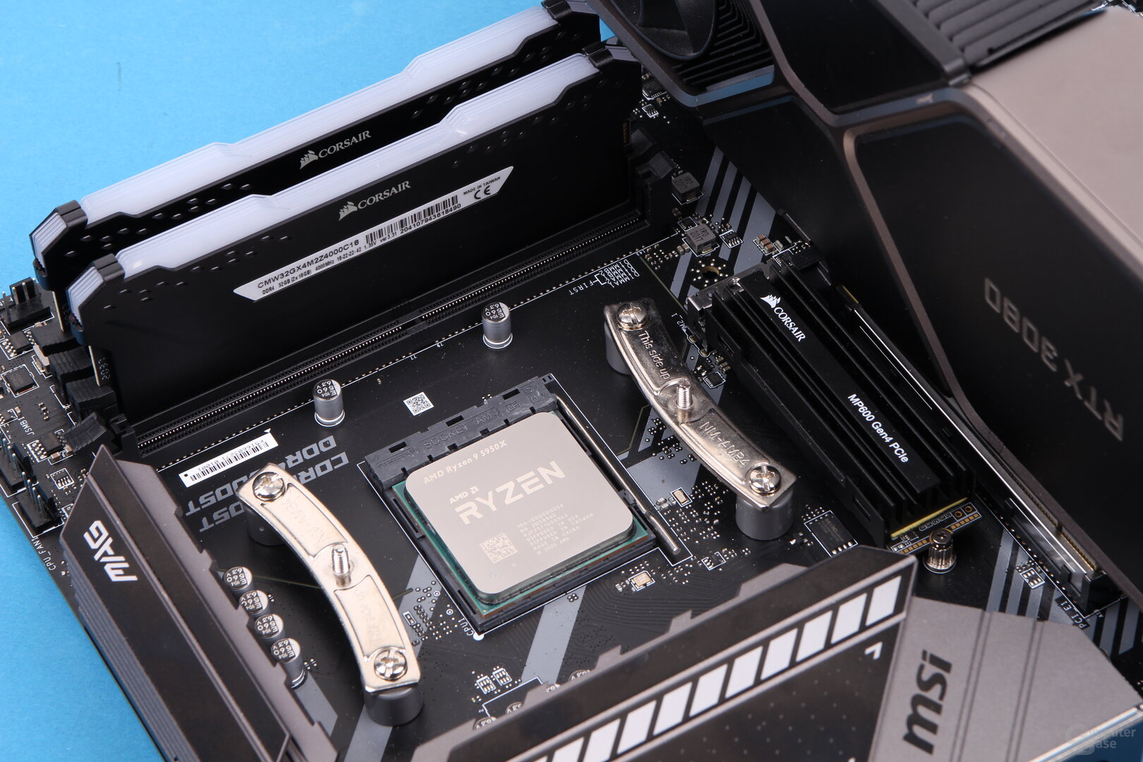 Halterahmen für AM4: Schutz vor Herausreißen der CPU samt Kühler