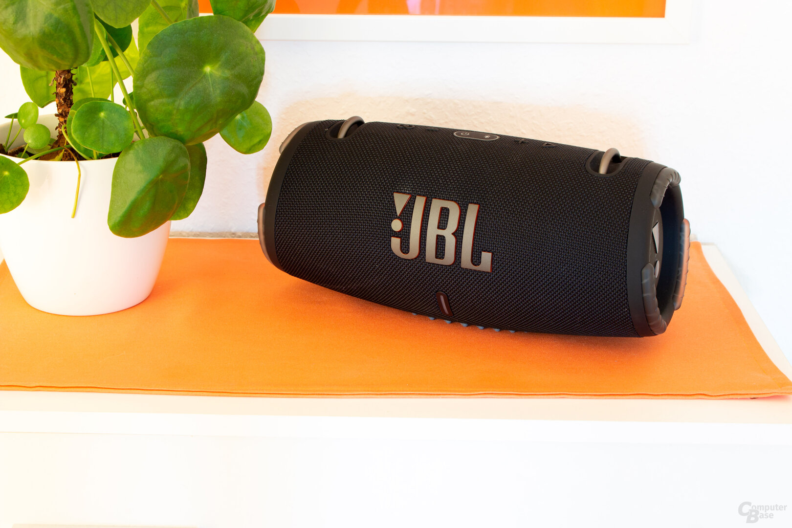 JBL Xtreme 3 im Test: Hier gibt es mehr Bass, als dem Hyperboom fehlte