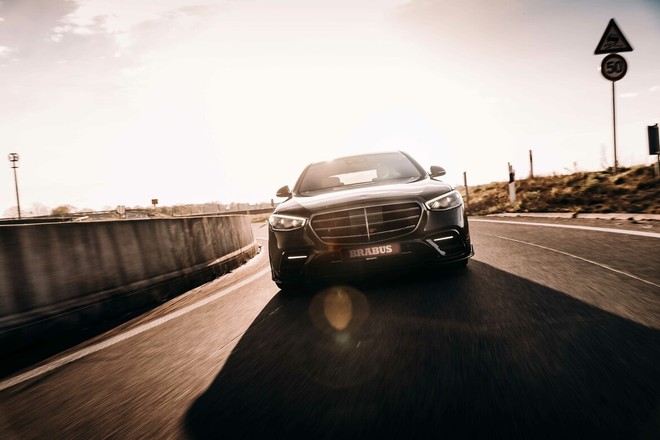 Mercedes Classe S, Brabus la rende pi? veloce e agressiva