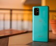 OnePlus 8T, dopo l’interruzione della precedente build arriva  la Open Beta 4