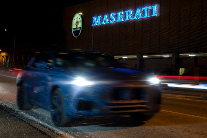 Maserati Grecale, il nuovo SUV si fa vedere ancora su strada