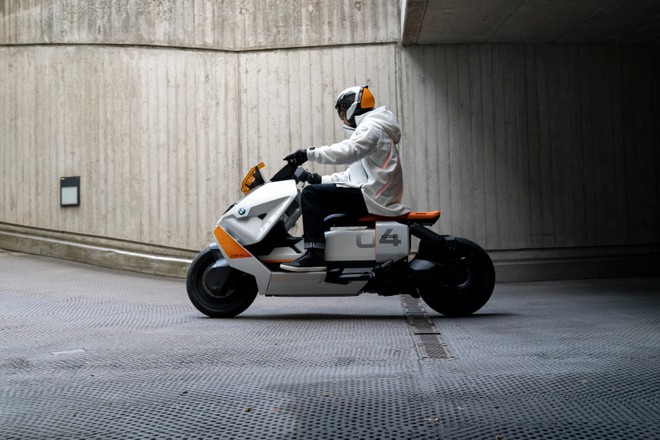 BMW Definition CE 04, the new electric scooter for the city? is coming