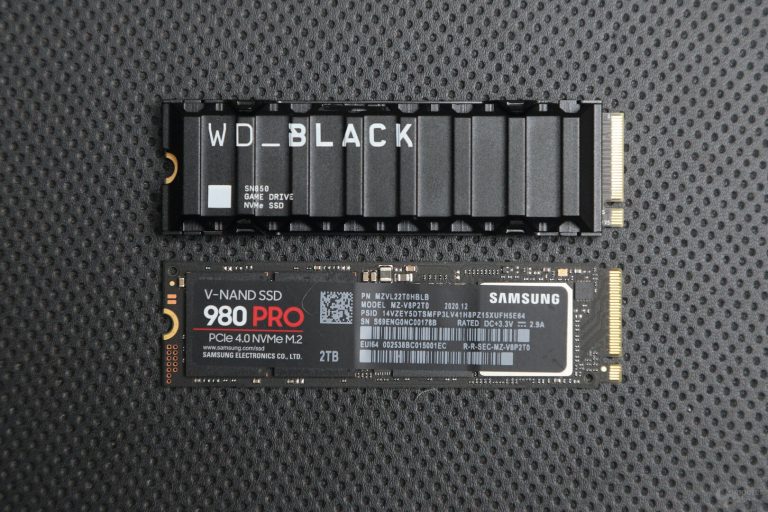 Black SN850 & Blue SN550 in the test: WD's fast SSDs with and without gaming paint