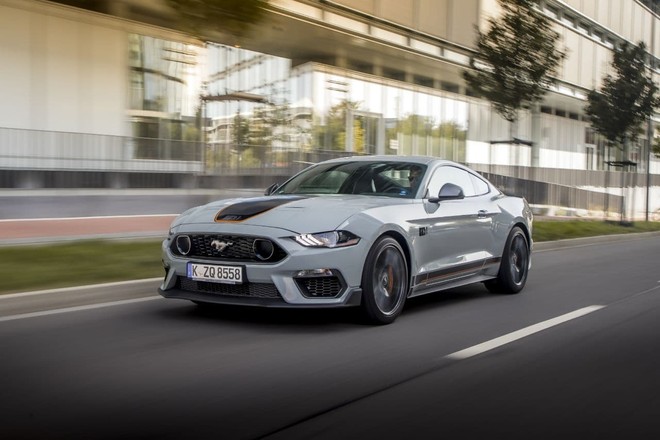 Ford Mustang Mach 1, the first deliveries in Europe start