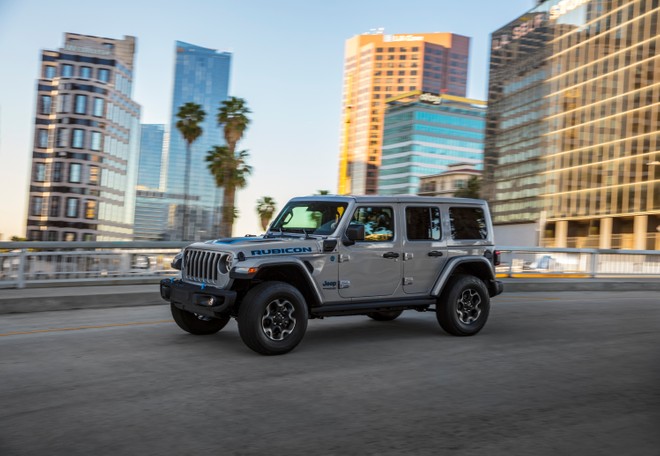 Jeep opens orders in Italy for the new Wrangler 4xe