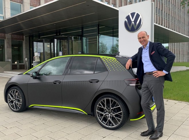 Volkswagen ID.X, concept of a high performance ID.3