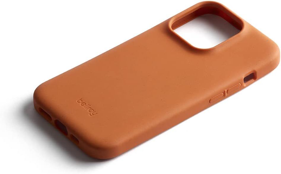 J'ai enterré cette coque d'iPhone compostable et 5 mois plus tard, elle est toujours là